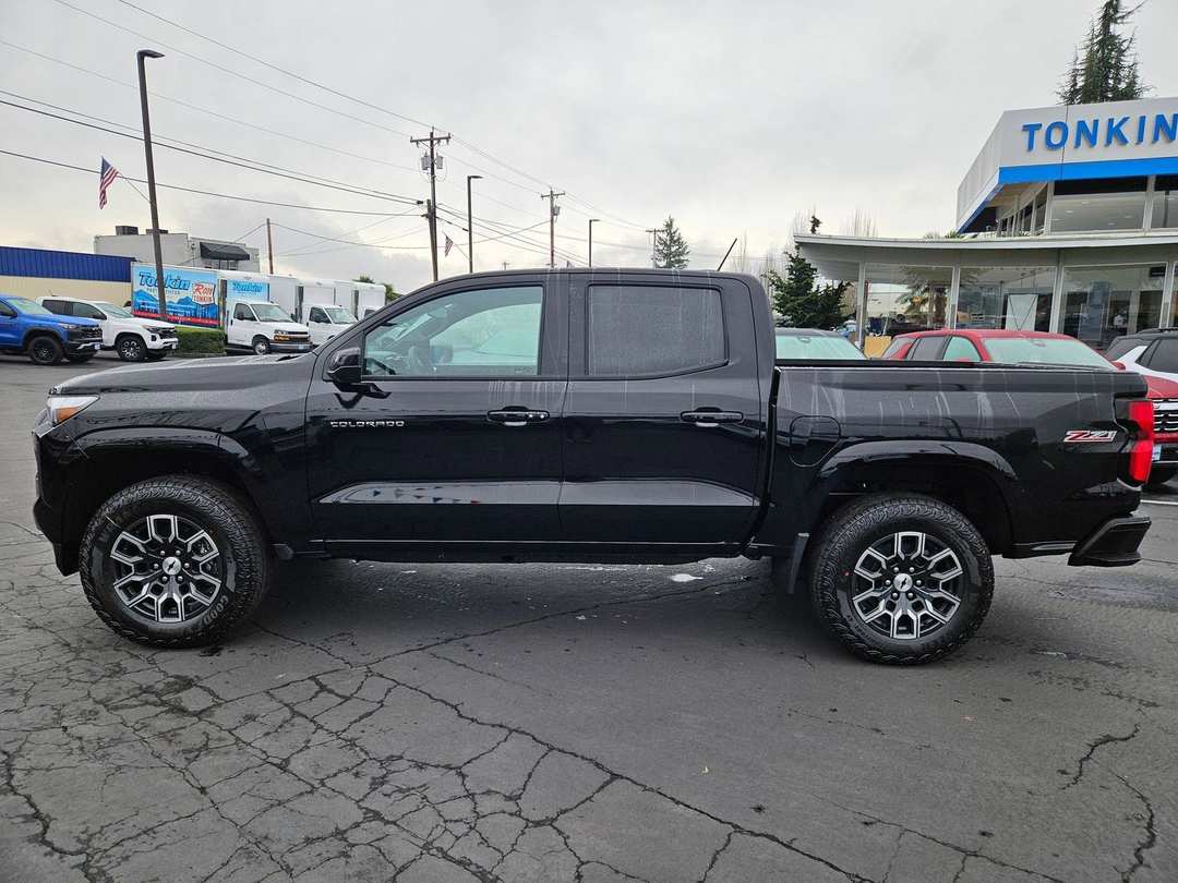 2026 Chevrolet Colorado Z71 - Image 3