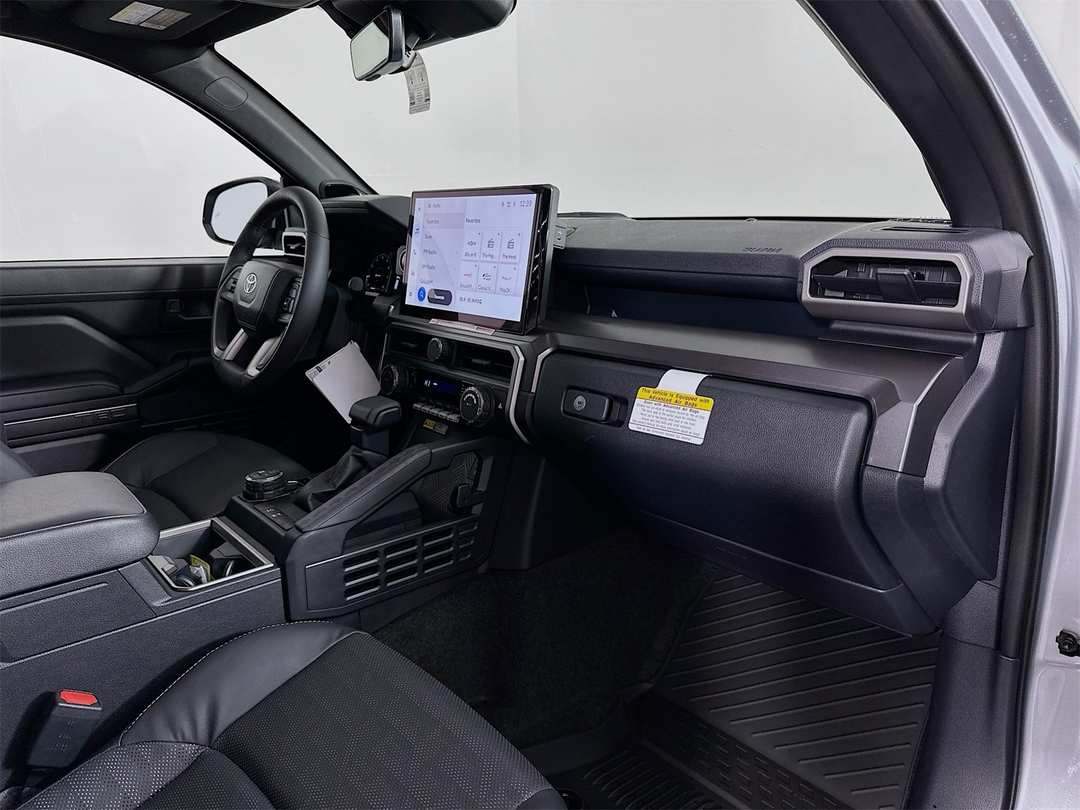 2025 Toyota 4Runner I-Force Max TRD Off Road Premium - Image 31