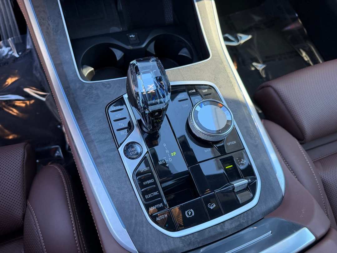 2023 BMW X5 xDrive45e - Image 26