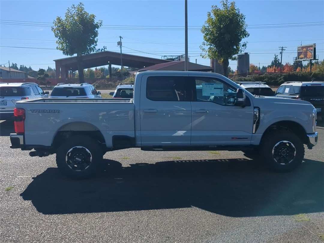 2026 Ford F-350Sd Lariat - Image 6