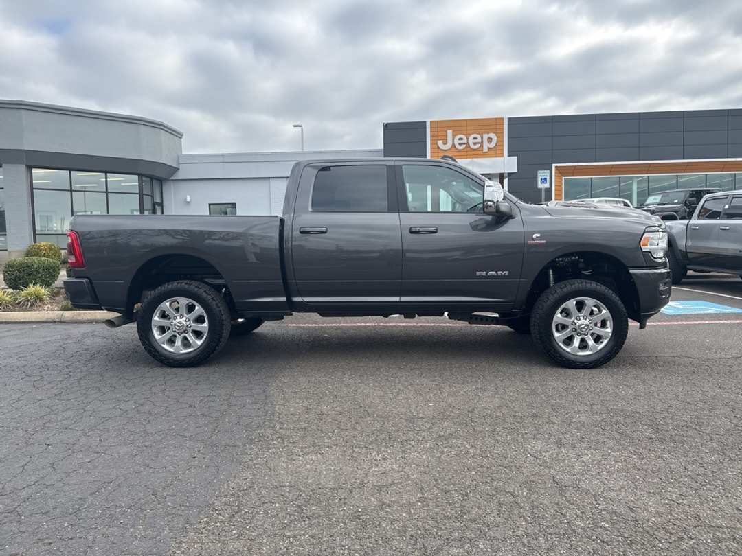 2024 Ram 2500 Laramie - Image 9