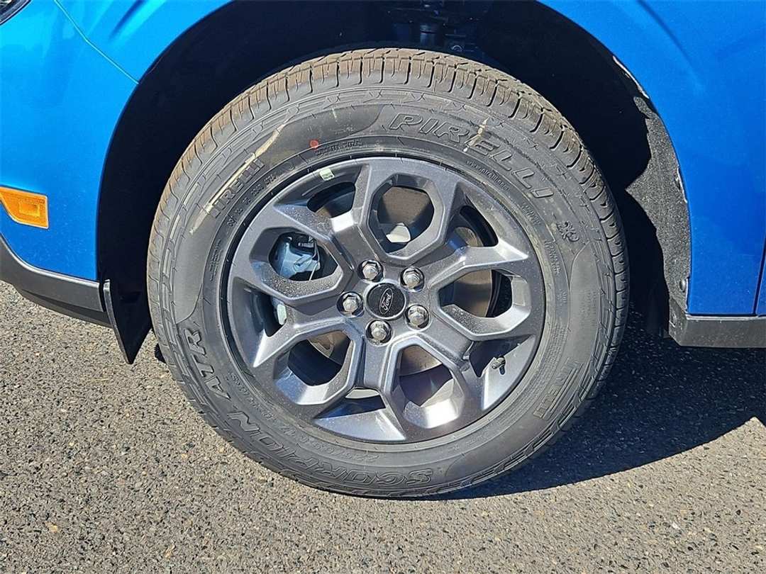 2025 Ford Maverick XLT - Image 36