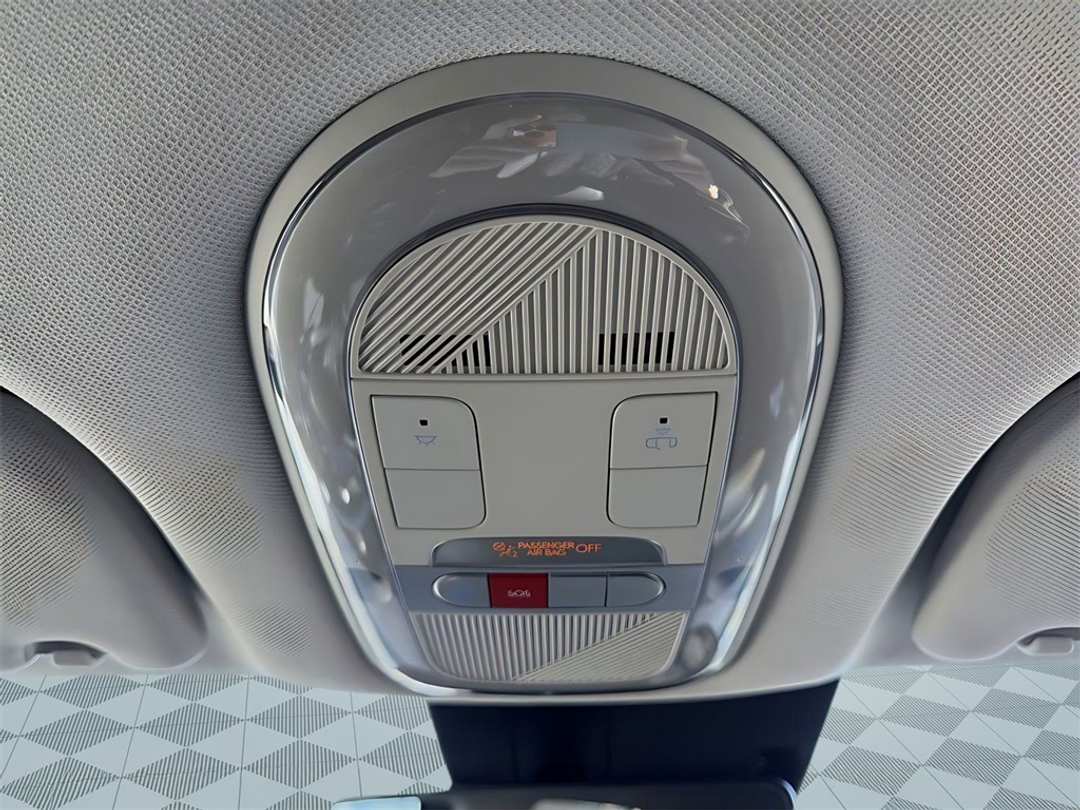 2026 Hyundai Ioniq 5 SEL - Image 27