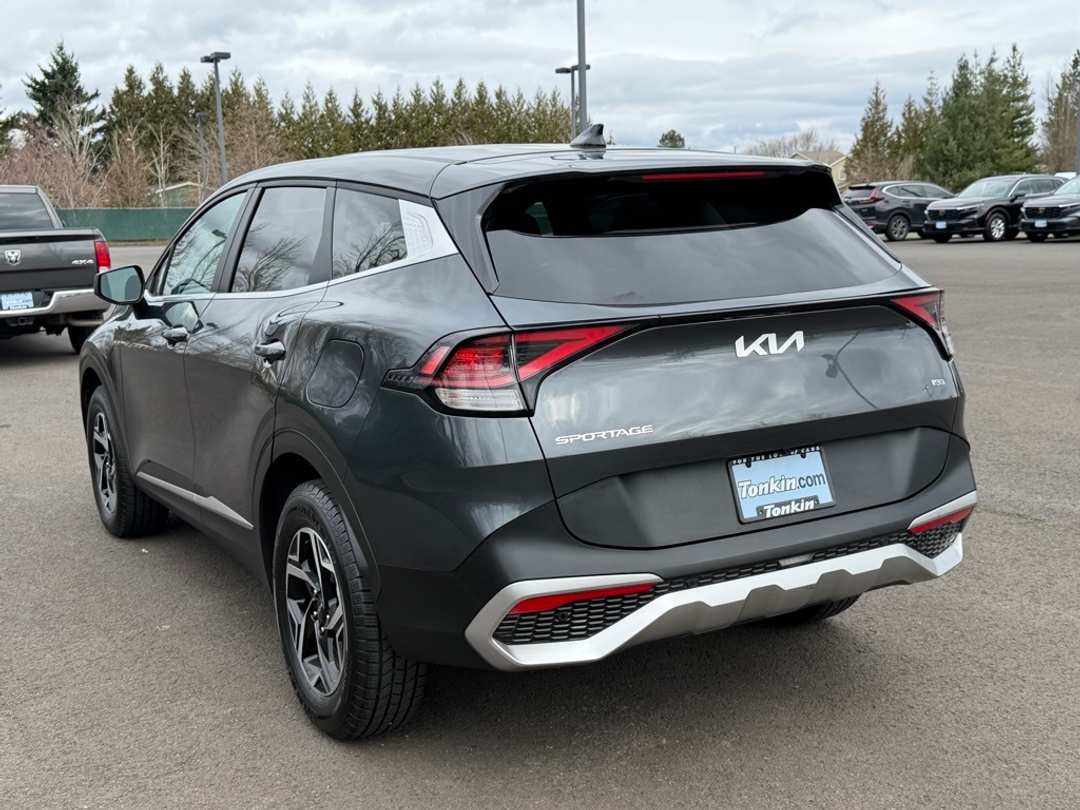 2024 Kia Sportage LX - Image 6