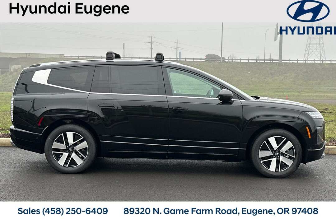 2026 Hyundai Ioniq 9 SEL - Image 3