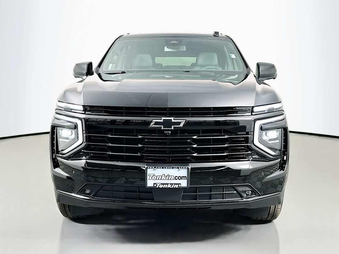 2026 Chevrolet Suburban RST - Image 2