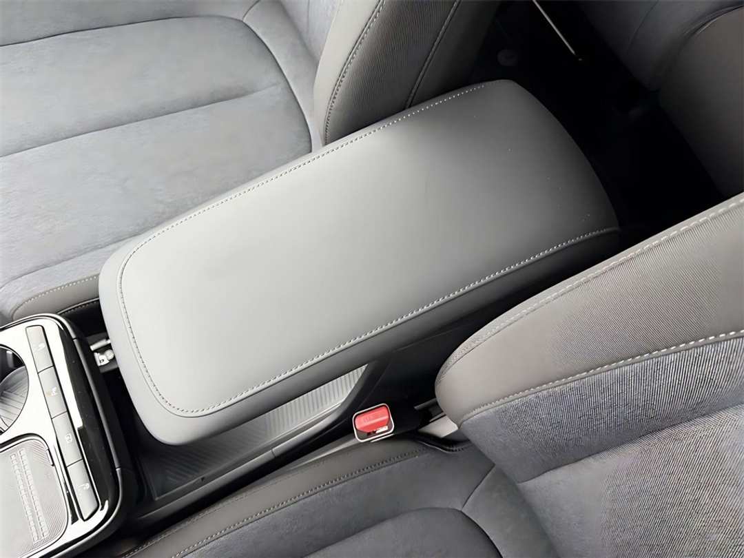 2026 Hyundai Ioniq 5 SE - Image 26