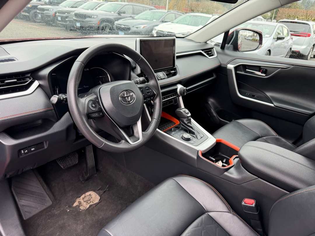 2023 Toyota Rav4 Adventure - Image 16