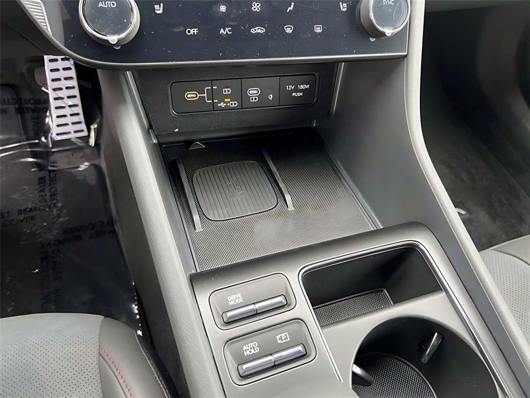 2025 Hyundai Sonata N Line - Image 23