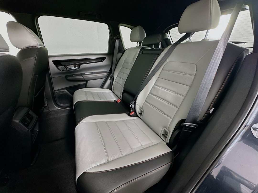 2026 Honda CR-V Sport Touring - Image 26