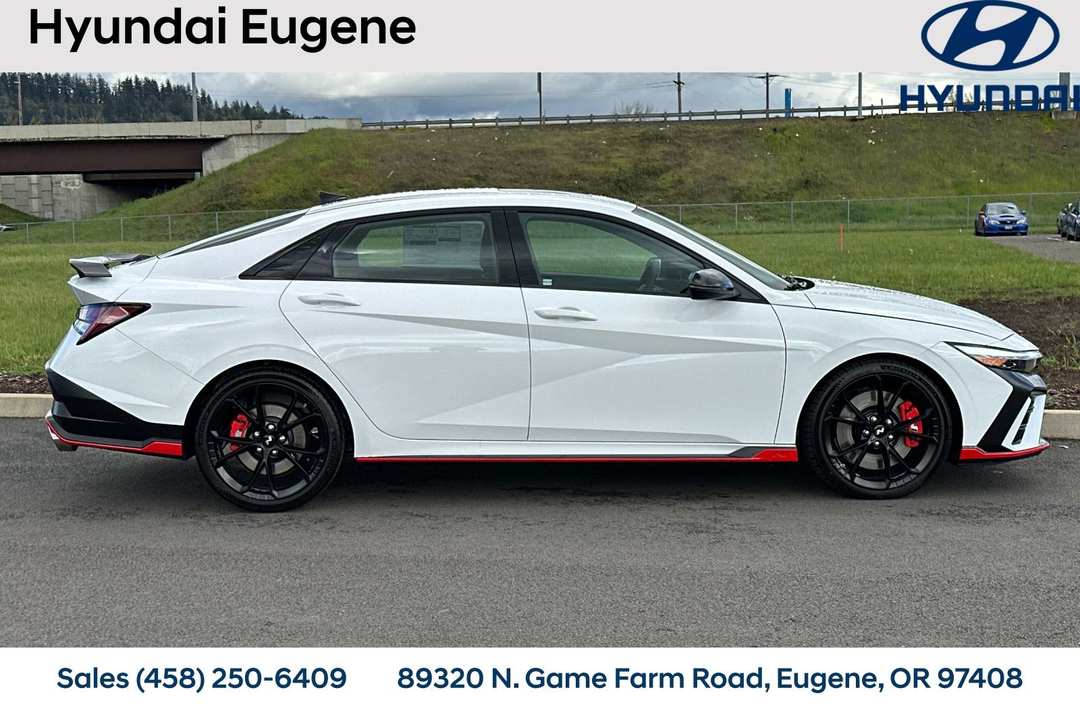 2026 Hyundai Elantra N Base - Image 3