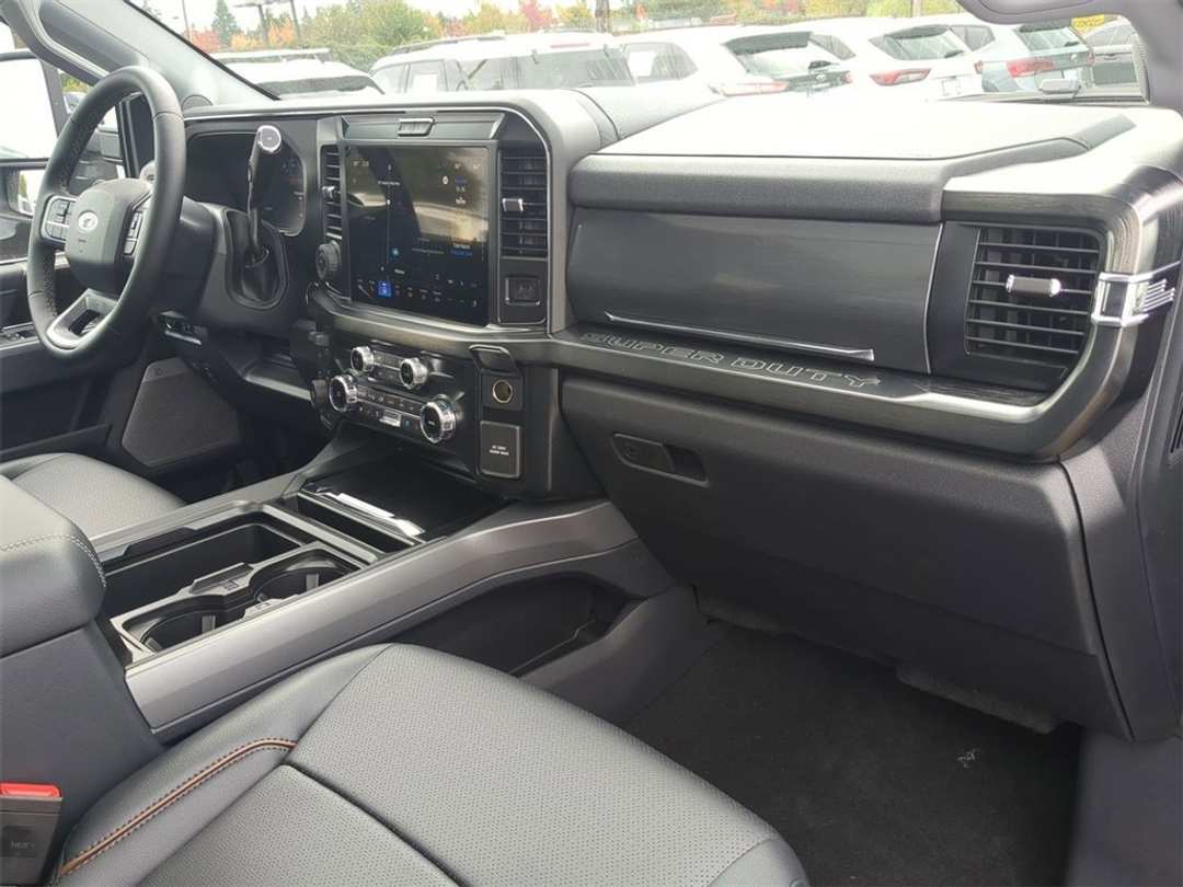 2026 Ford F-350Sd Lariat - Image 33