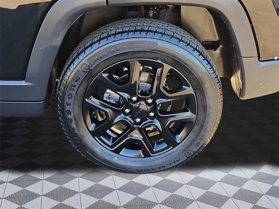 2021 Jeep Compass Sport - Image 29