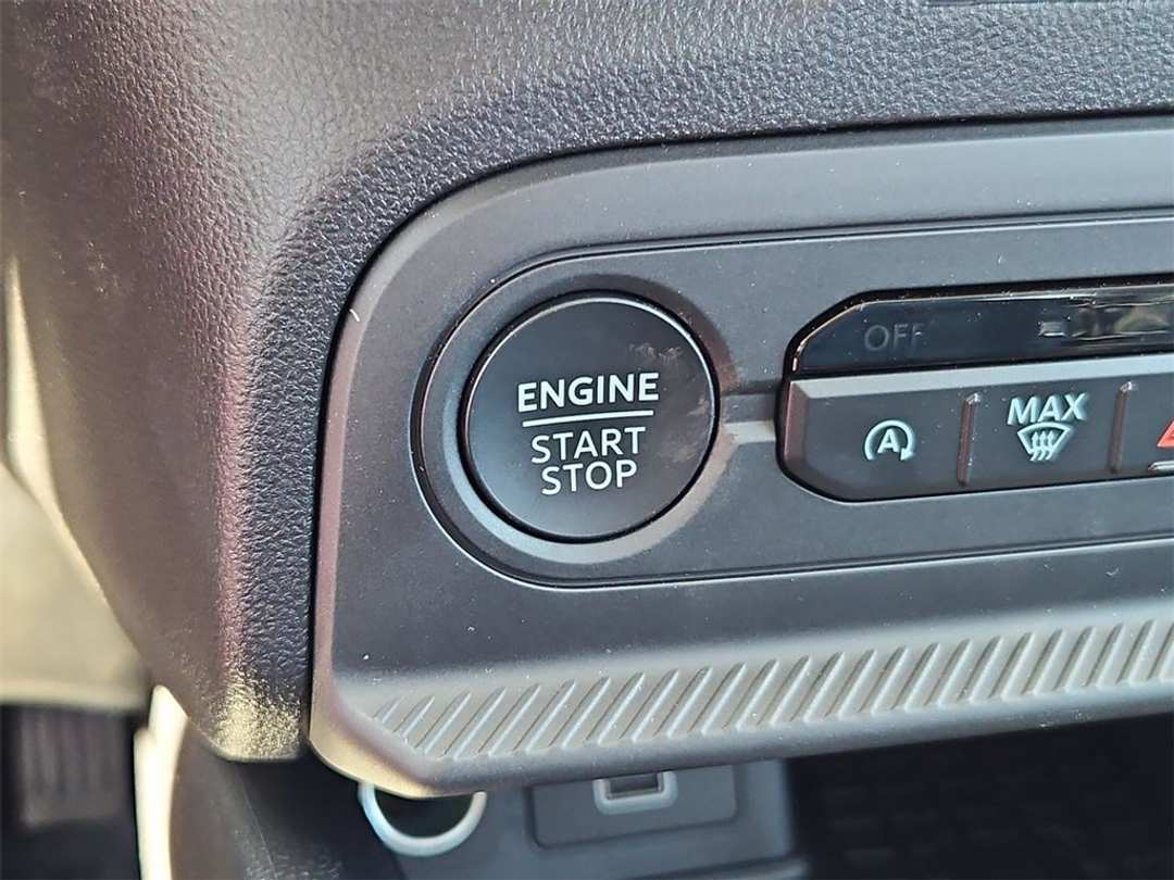 2025 Ford Bronco Sport Heritage - Image 16