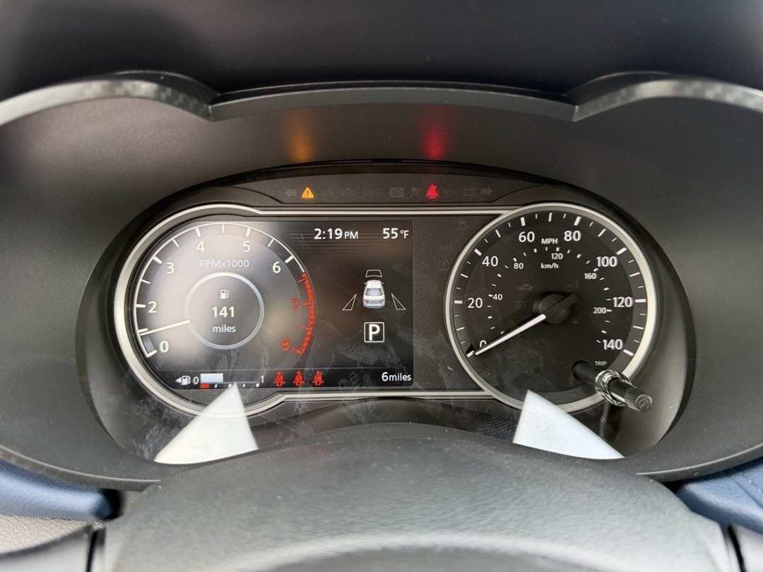 2025 Nissan Versa 1.6 SV - Image 20