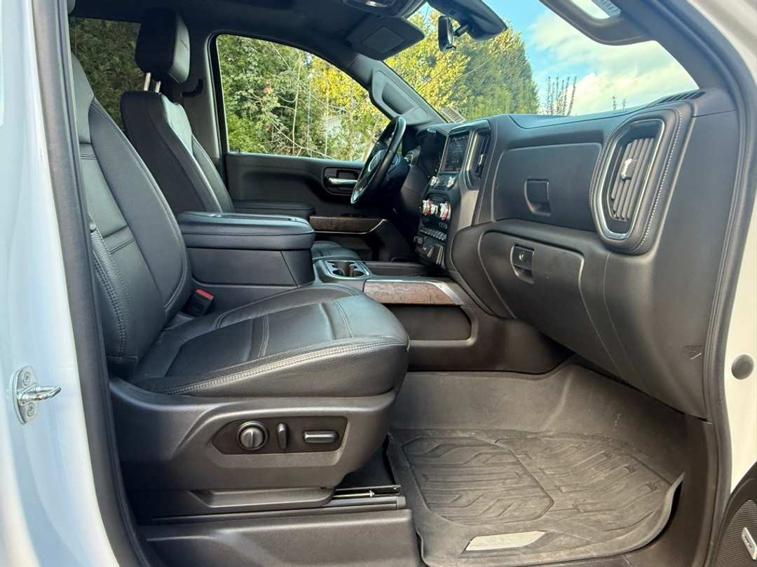 2021 GMC Sierra 1500 Denali - Image 21