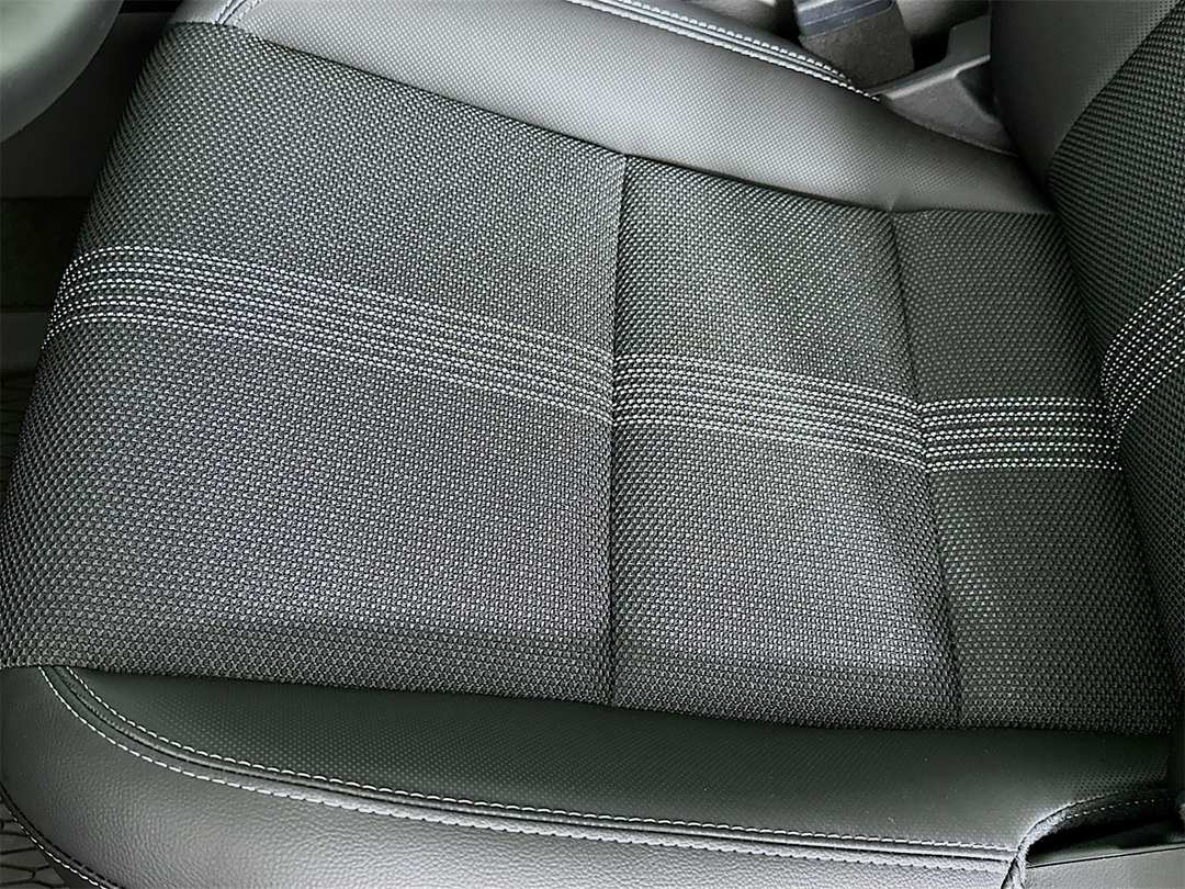 2026 MAZDA Cx-50 Preferred - Image 19