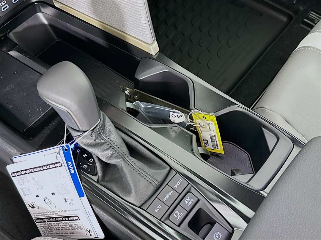 2026 Toyota Camry XSE - Image 17