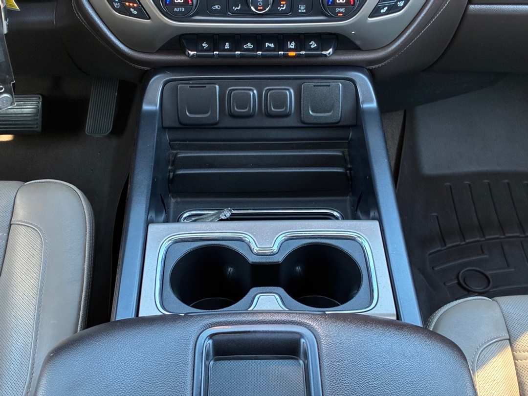 2015 GMC Sierra 1500 Denali - Image 19