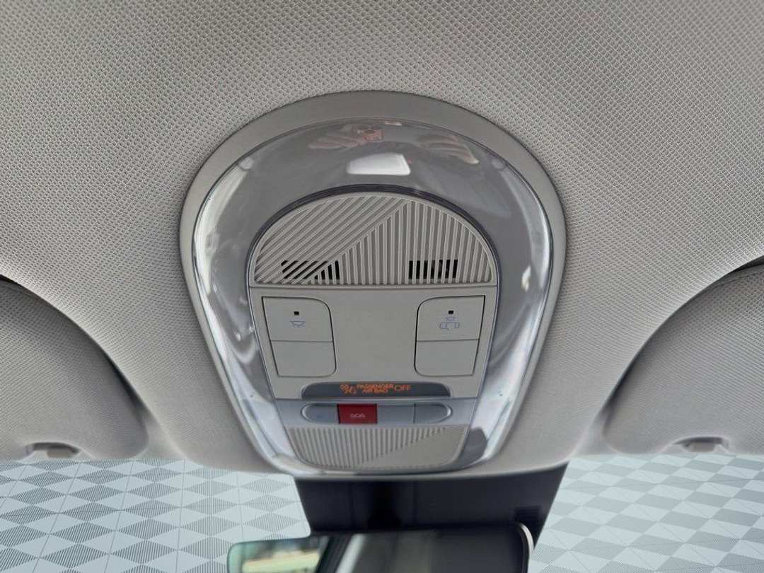 2026 Hyundai Ioniq 5 SEL - Image 28