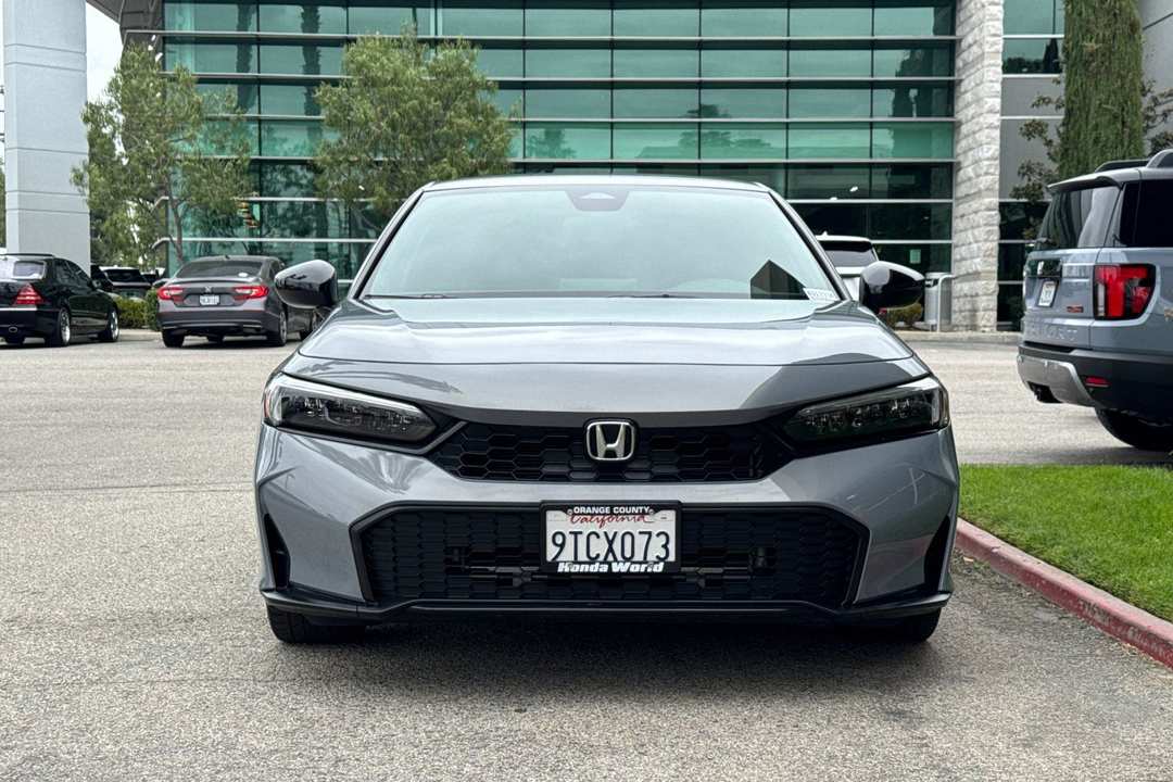 2025 Honda Civic Sport - Image 3