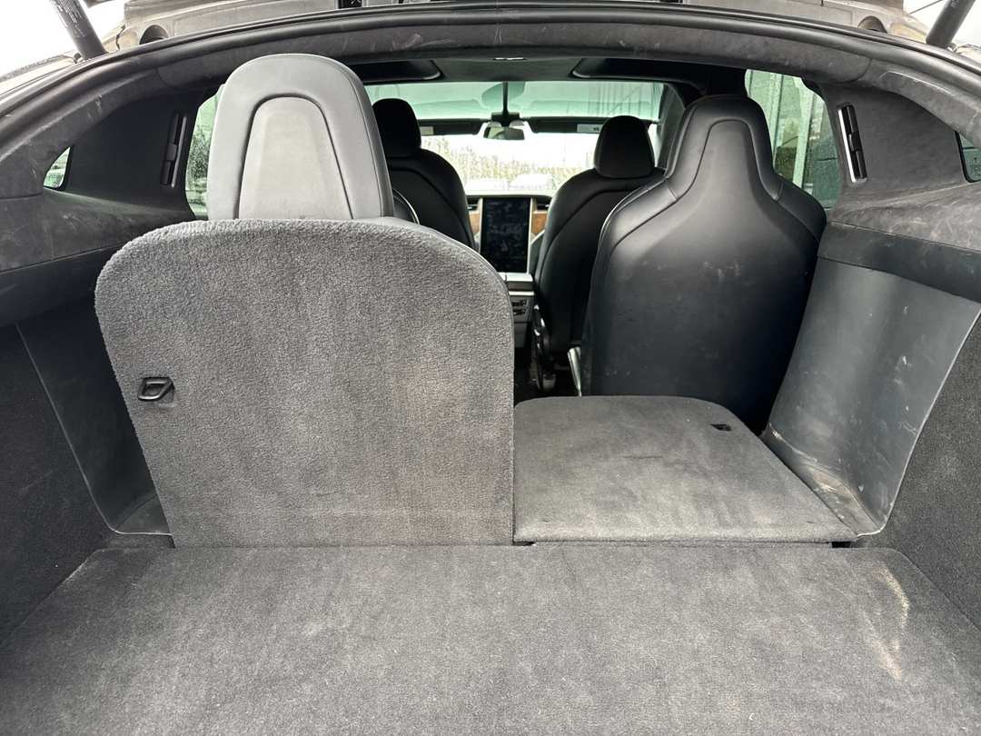 2020 Tesla Model X Long Range - Image 14