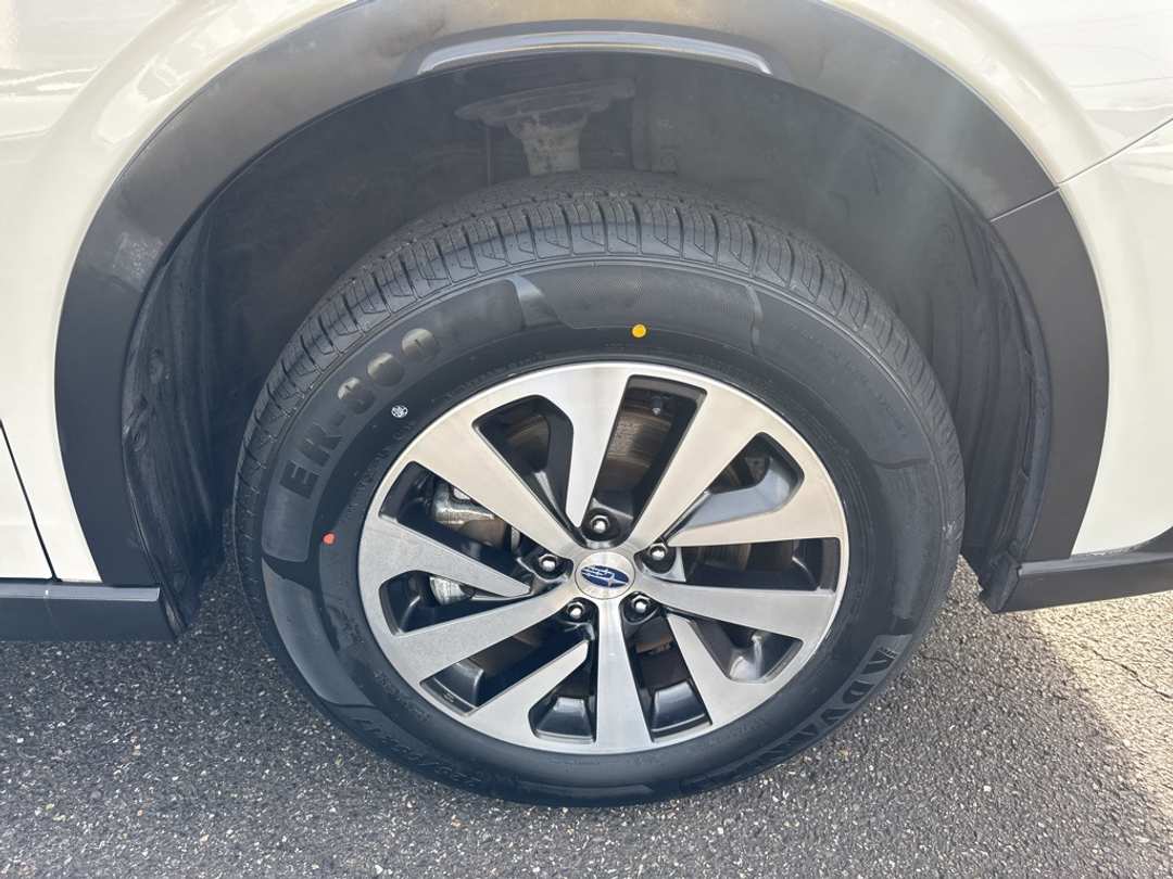 2020 Subaru Outback Premium - Image 9