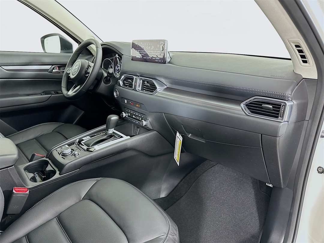 2025 MAZDA CX-5 2.5 S Preferred Package - Image 30
