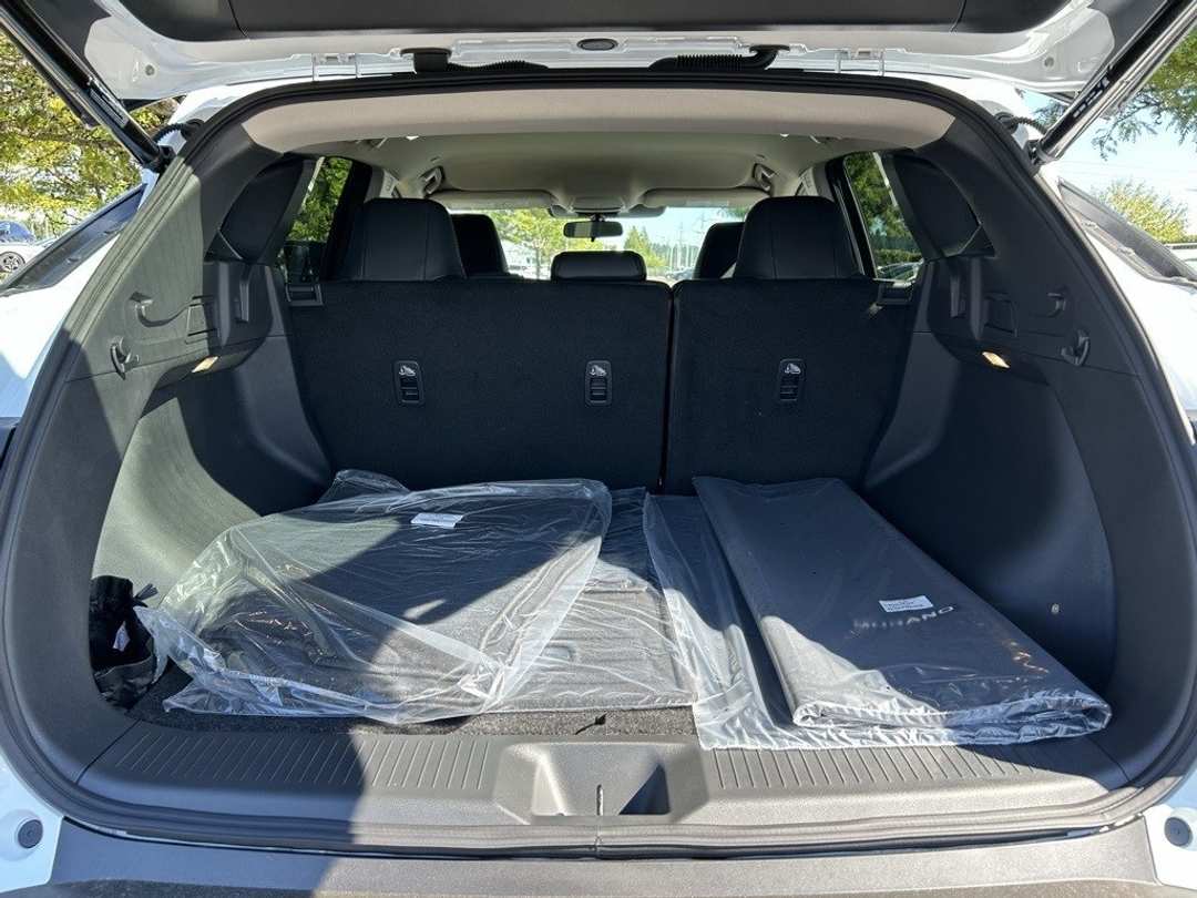 2025 Nissan Murano SV - Image 25