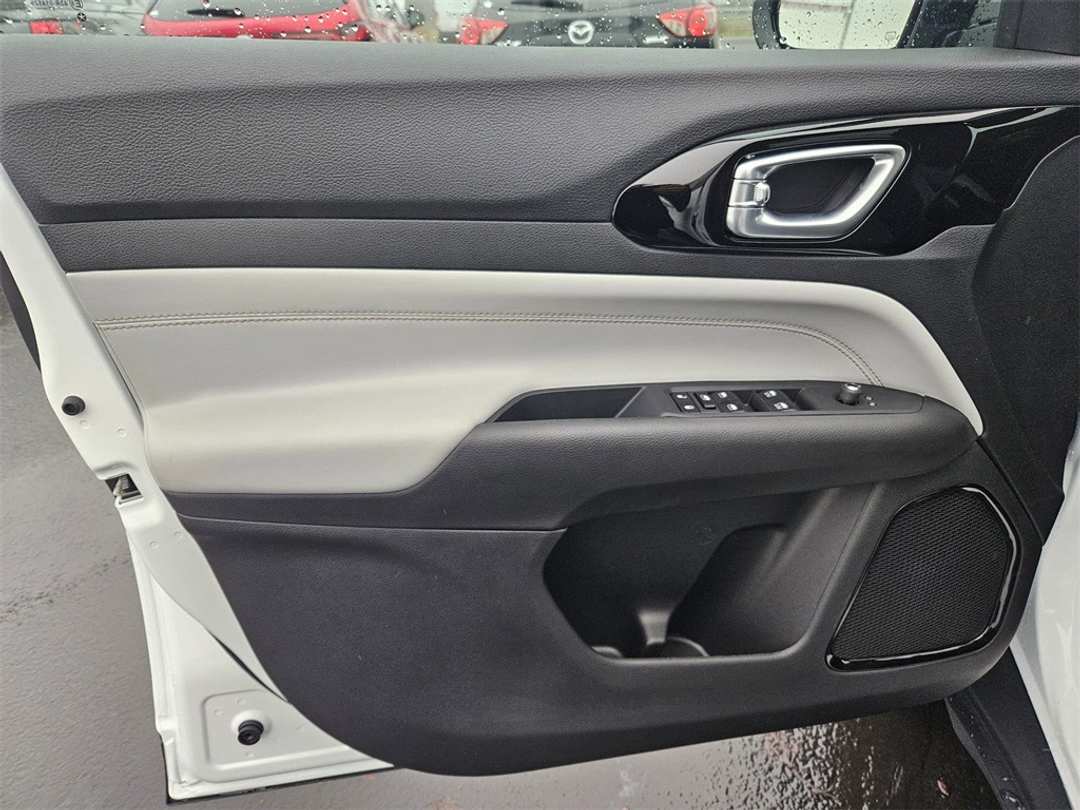 2026 Jeep Compass Limited - Image 10