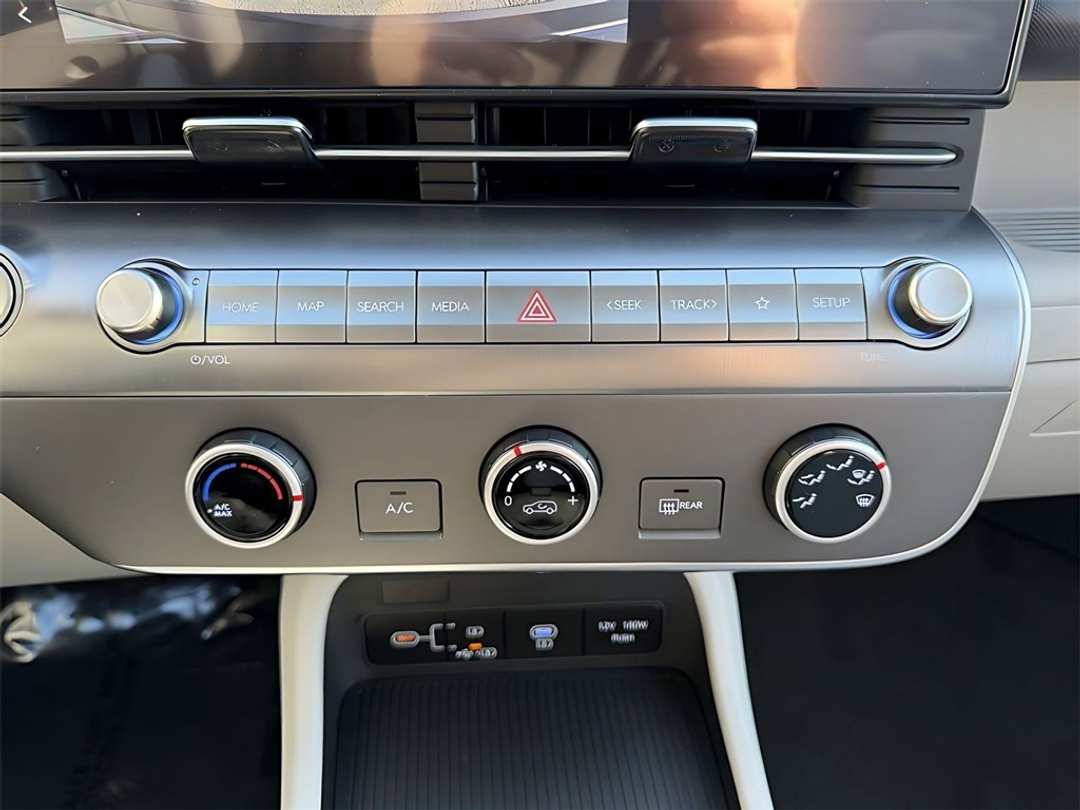 2026 Hyundai Kona SE - Image 22