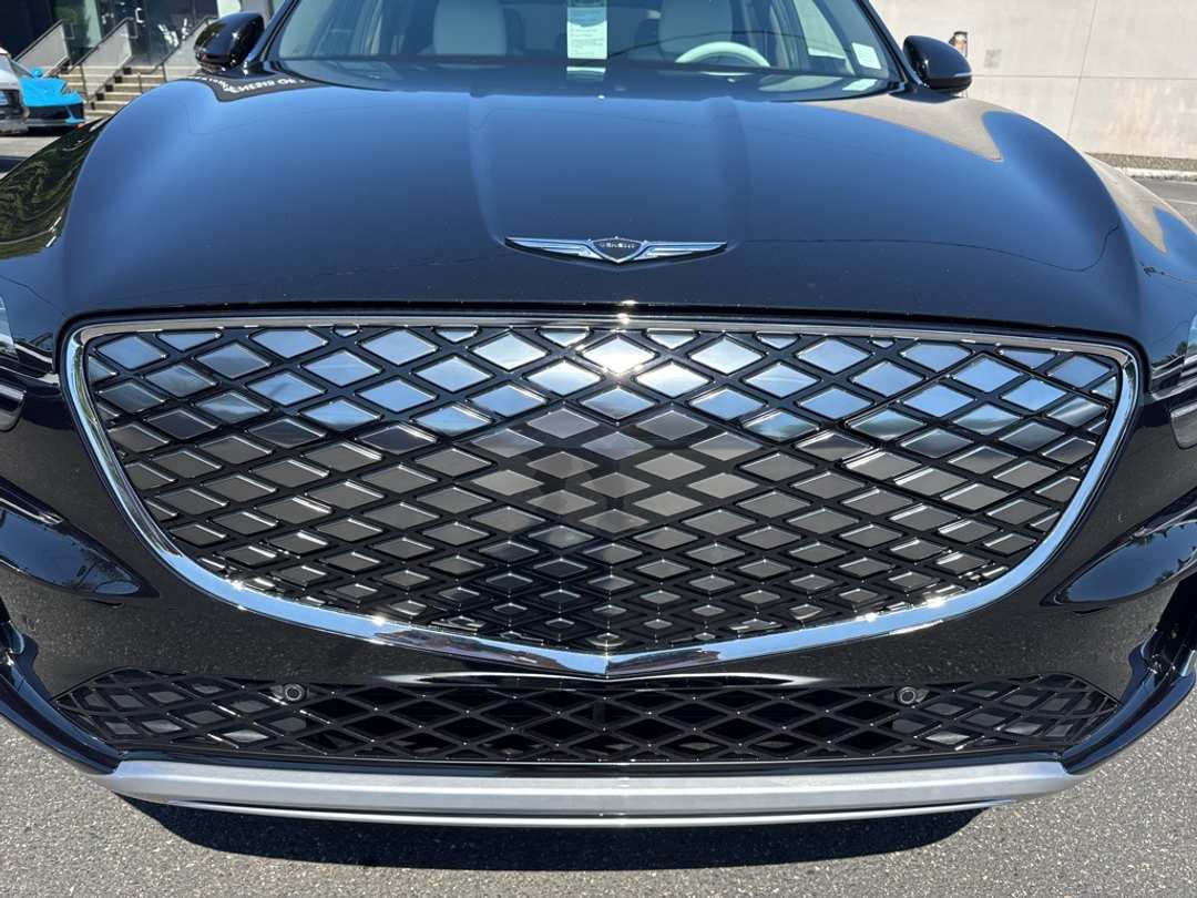 2026 Genesis Electrified Gv70 - Image 10