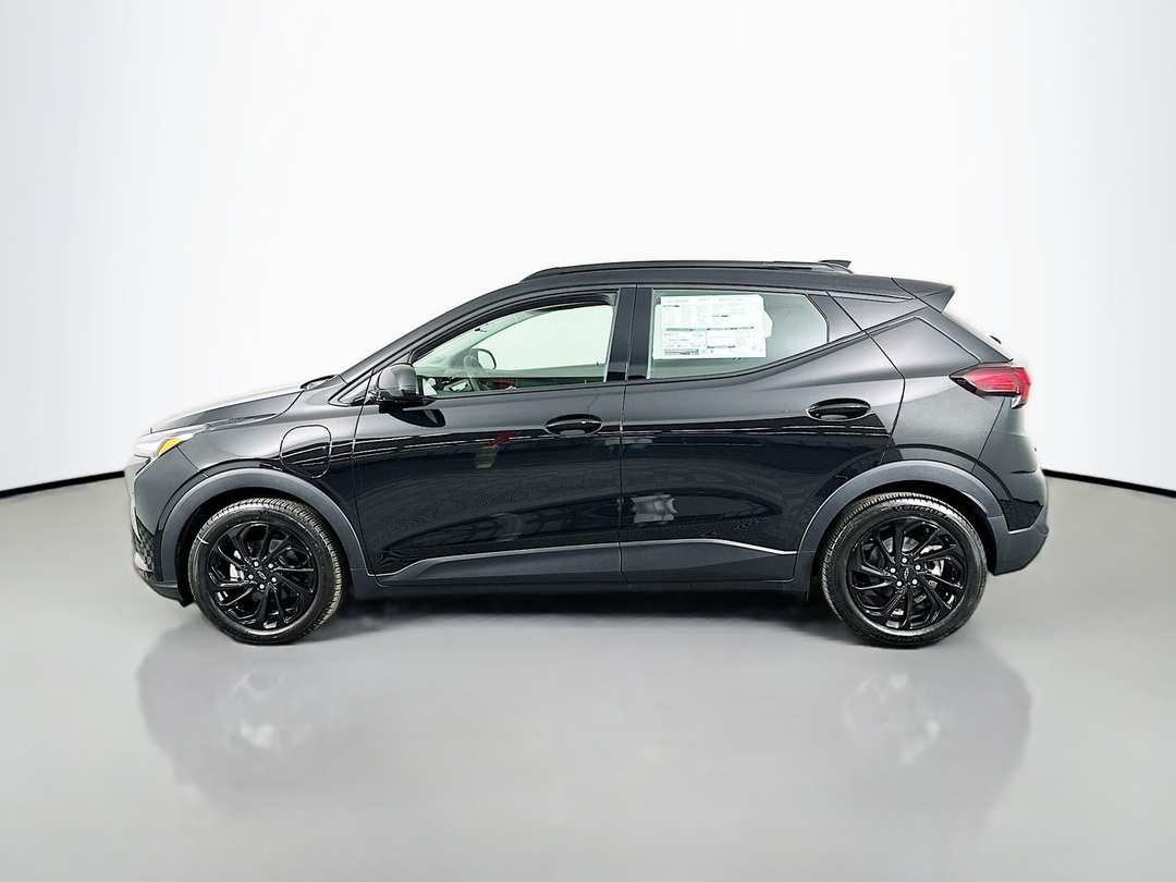 2027 Chevrolet Bolt Ev RS - Image 3