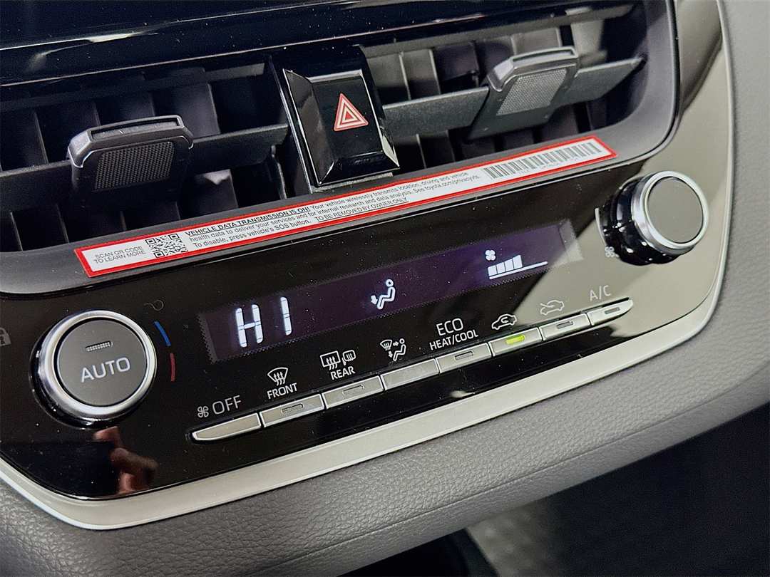 2026 Toyota Corolla LE - Image 16