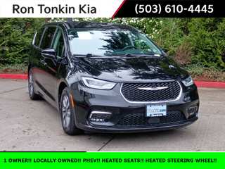 2024 Chrysler Pacifica Select