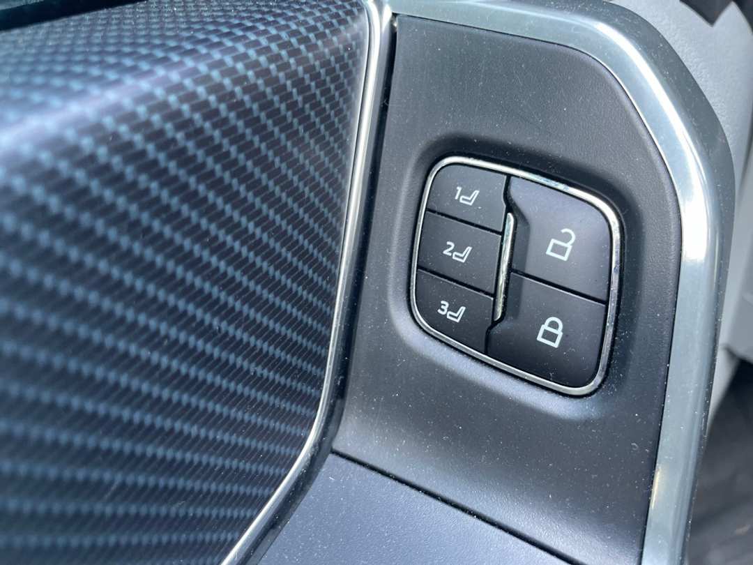 2023 Ford F-150 Limited - Image 11