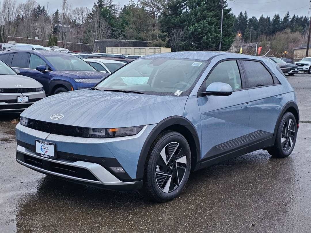 2026 Hyundai Ioniq 5 SEL - Image 3