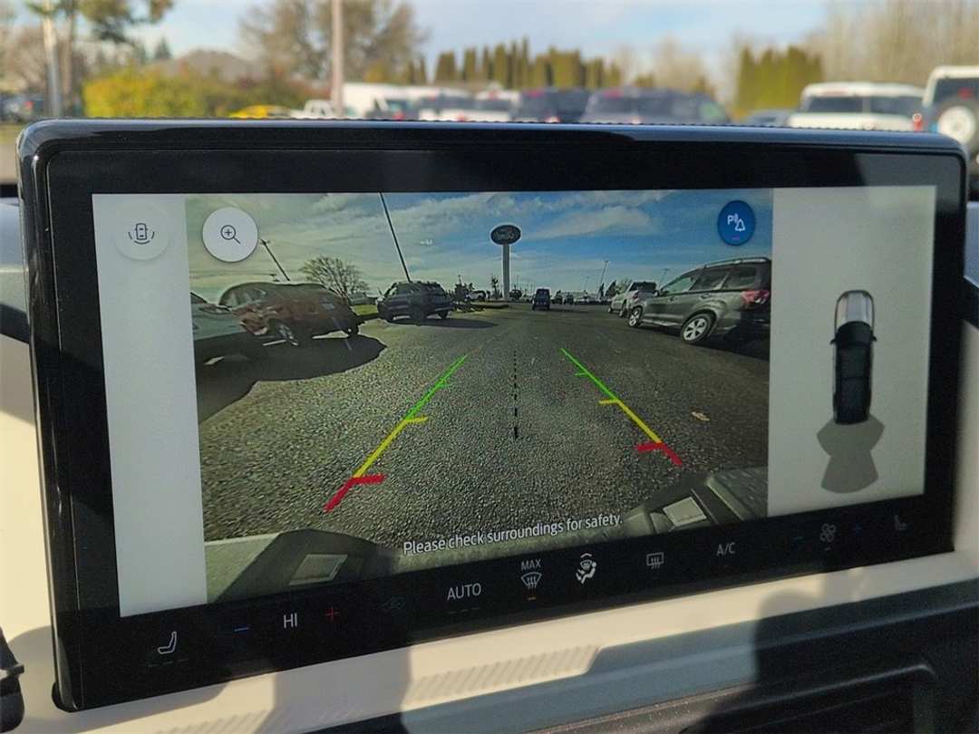 2025 Ford Bronco Sport Heritage - Image 18