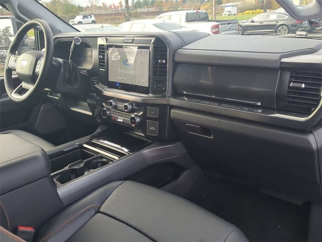 2026 Ford F-350Sd Lariat - Image 31