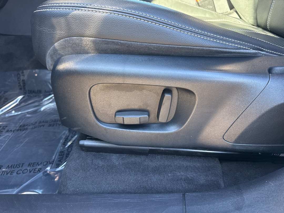 2019 Land Rover Range Rover Velar SE RDynamic - Image 20