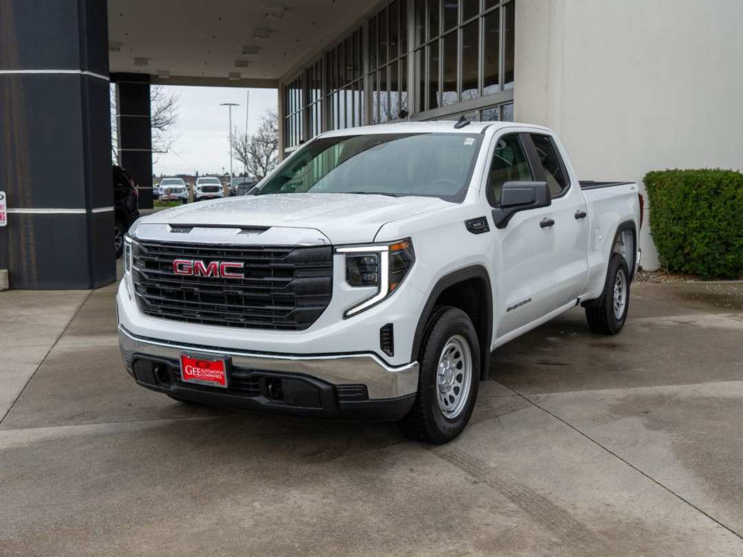2026 GMC Sierra 1500 Pro - Image 3