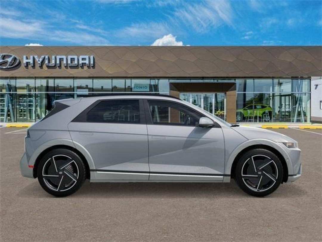2026 Hyundai Ioniq 5 Limited - Image 7