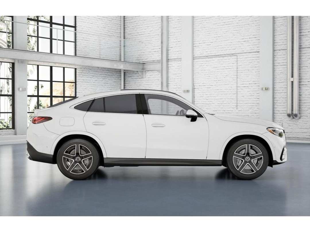 2025 Mercedes-Benz GLC 300 - Image 2