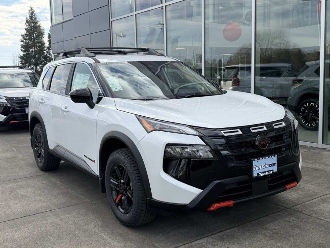 2026 Nissan Rogue Rock Creek - Image 2