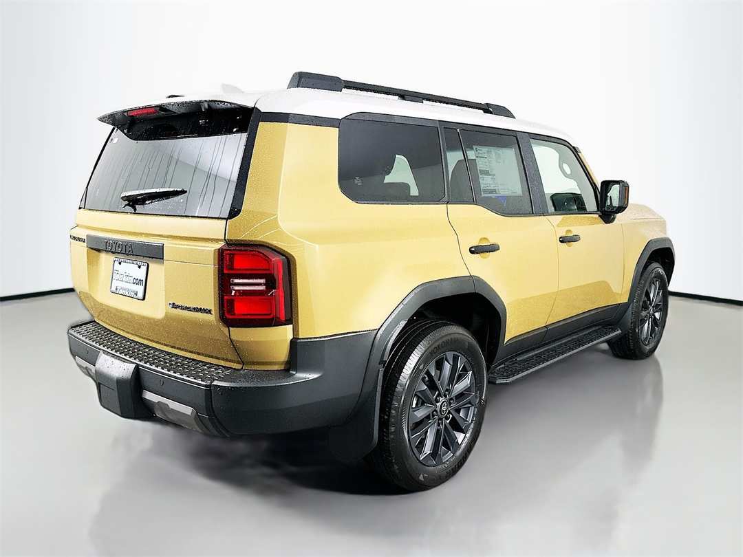 2026 Toyota Land Cruiser Base - Image 7