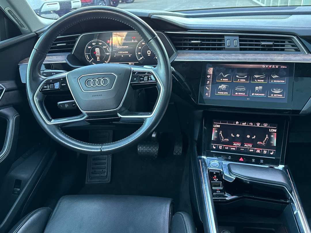 2019 Audi E-Tron Prestige - Image 13