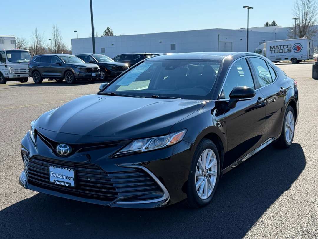 2024 Toyota Camry LE - Image 5