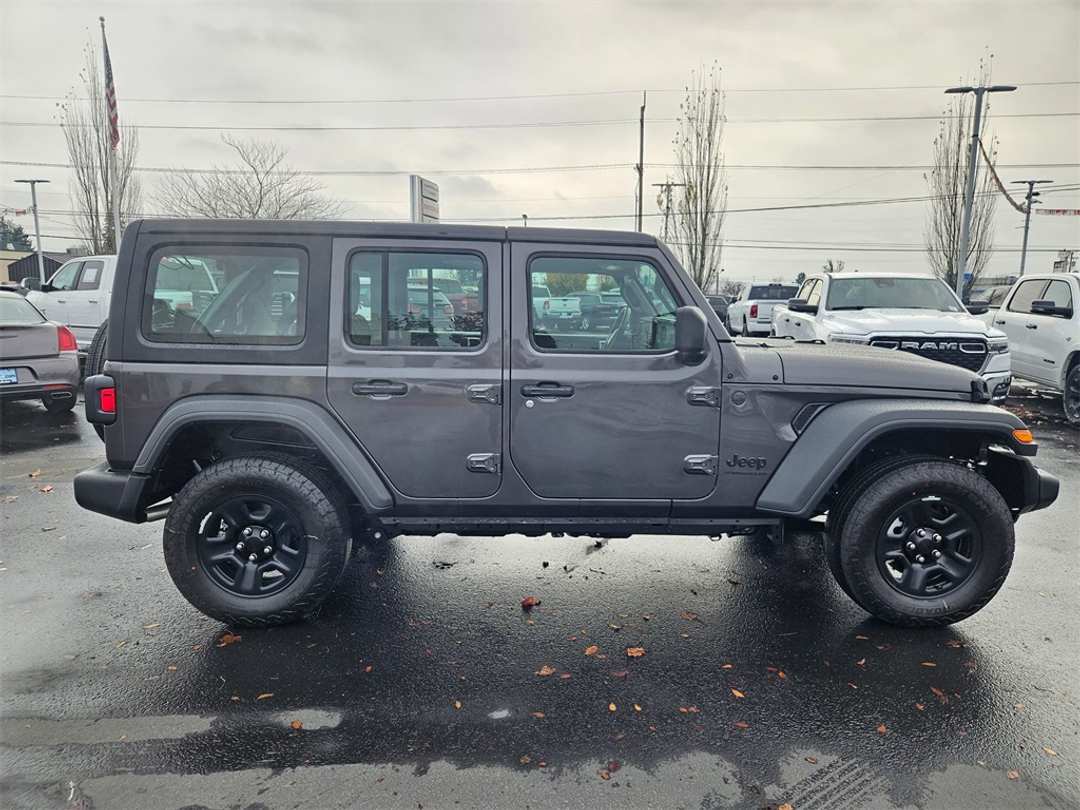 2026 Jeep Wrangler Sport - Image 7