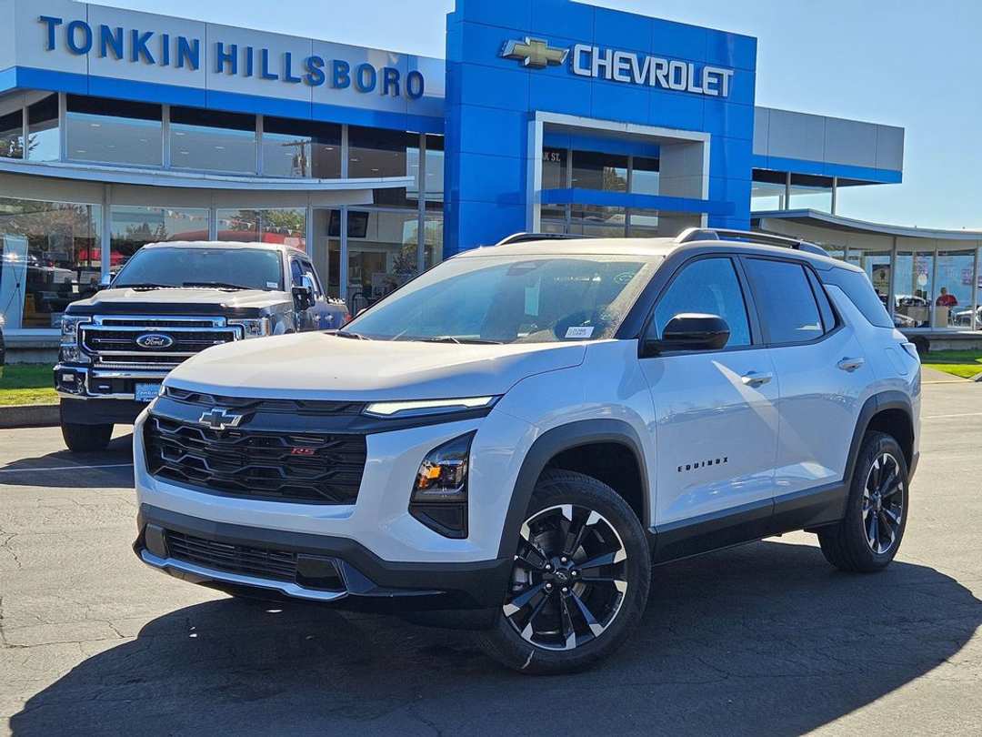 2026 Chevrolet Equinox RS - Image 2