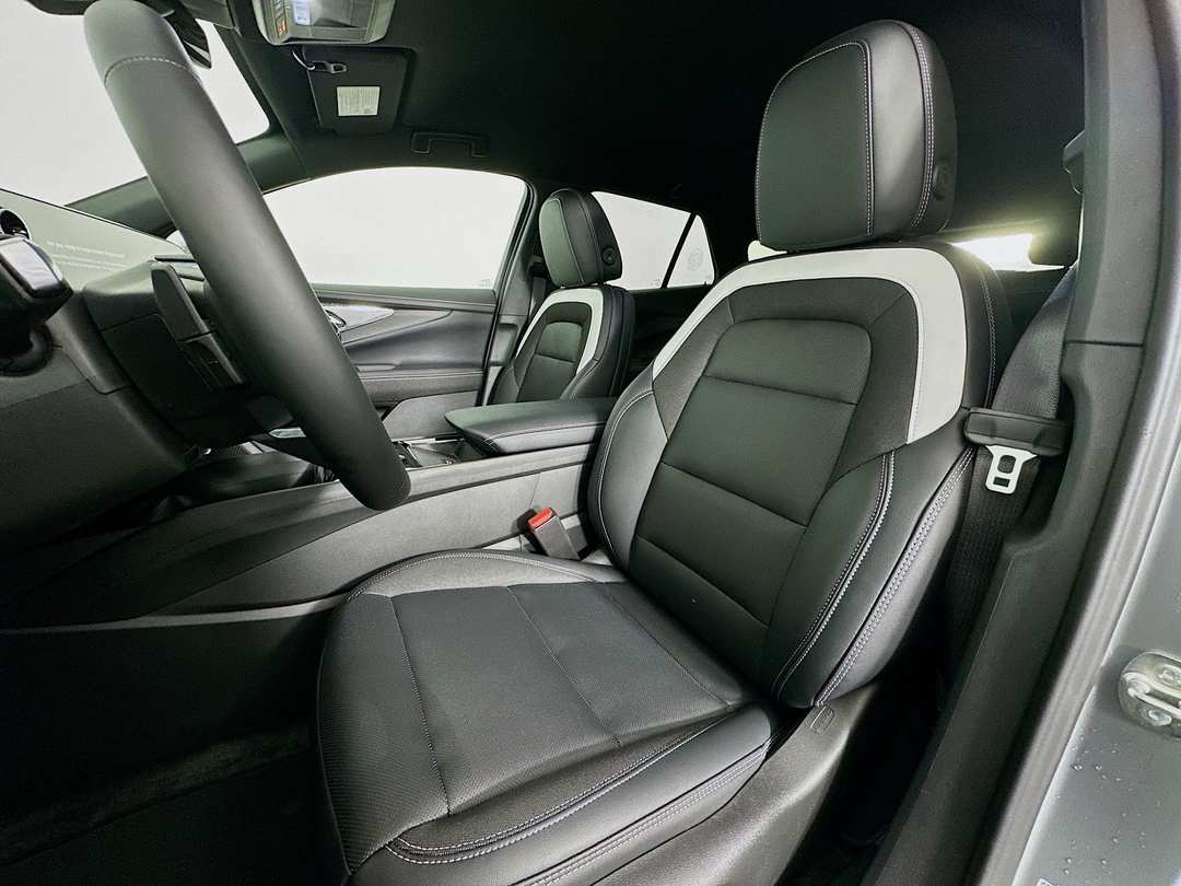 2026 Chevrolet Blazer Ev LT - Image 21